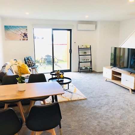 Arena,Railway Station Townhouse With Free Car Park Apartman Christchurch Kültér fotó